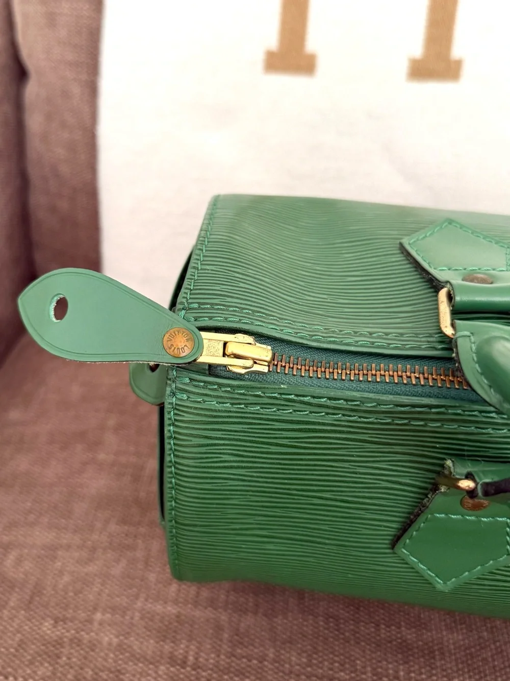 Authentic Louis Vuitton Speedy 25 green epi leather satchel bag  M43014 LV